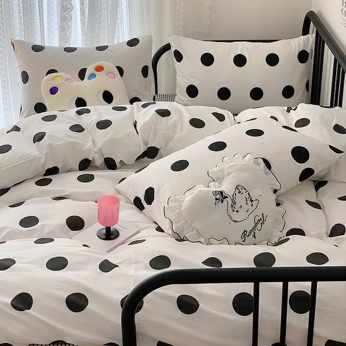 91家纺网 家纺一手货源 找家纺 桃子家居 2023新款ins北欧时尚简约卡通纯棉四件套系列 棉-可爱波点