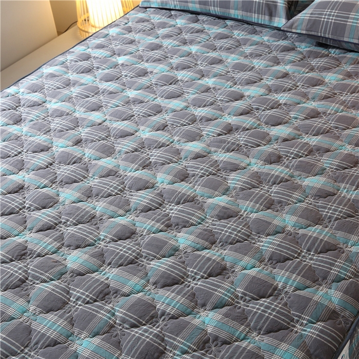 91家纺网 家纺一手货源 找家纺 胜权家纺 2024新款日式全棉色织水洗棉夹棉床笠 映竹(绿灰)