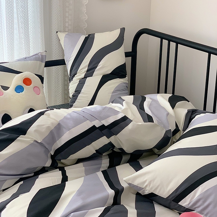 91家纺网 家纺一手货源 找家纺 桃子家居 2023新款ins北欧时尚简约卡通纯棉四件套系列 棉-杰克黑