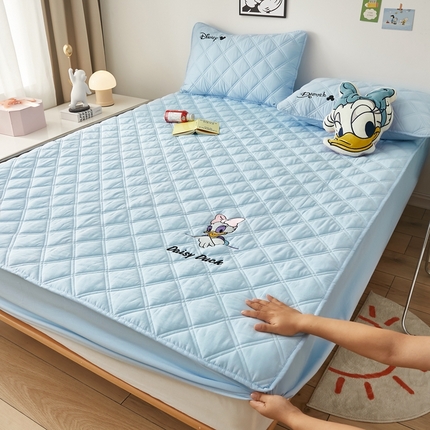 91家纺网 家纺一手货源 找家纺 （总）舒居家纺 2023新款迪士尼刺绣款-A类全棉水洗棉大豆棉床笠床垫