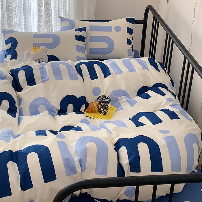 91家纺网 家纺一手货源 找家纺 桃子家居 2023新款ins北欧时尚简约卡通纯棉四件套系列 棉-蓝色字母