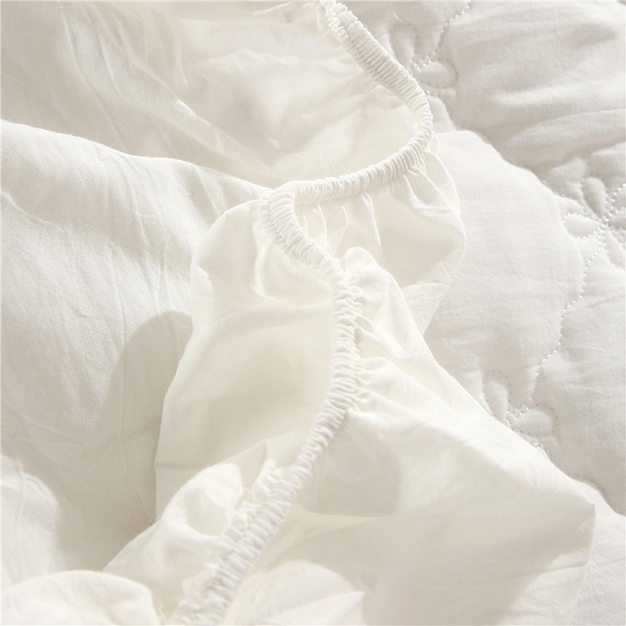 91家纺网 家纺一手货源 找家纺 胜权家纺 2024新款日式全棉色织水洗棉夹棉床笠 白色