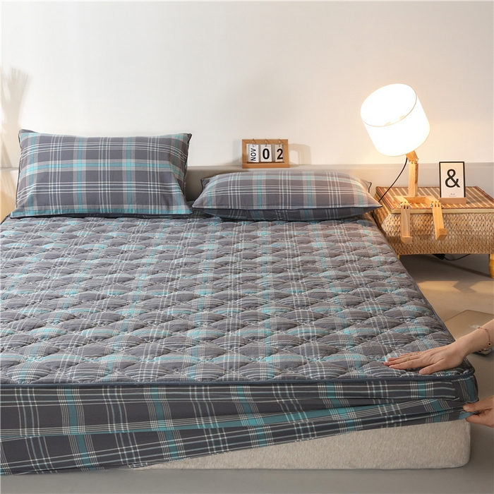 91家纺网 家纺一手货源 找家纺 胜权家纺 2024新款日式全棉色织水洗棉夹棉床笠 映竹(绿灰)