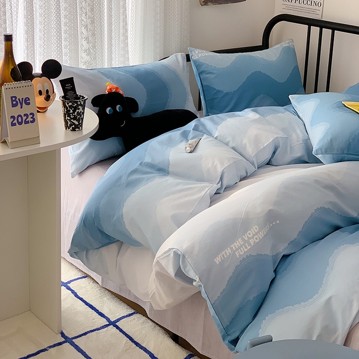 91家纺网 家纺一手货源 找家纺 桃子家居 2023新款ins北欧时尚简约卡通纯棉四件套系列 棉-蓝色渐变