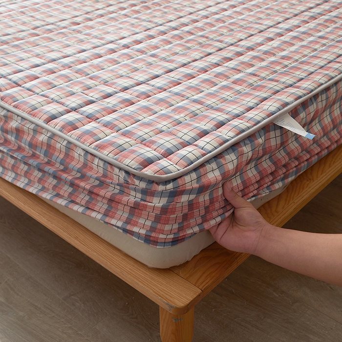 91家纺网 家纺一手货源 找家纺 胜权家纺 2024新款亲肤夹棉格子防水床笠 贝拉 玉