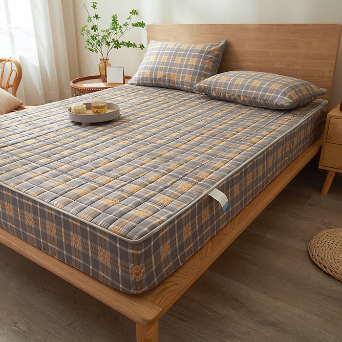 91家纺网 家纺一手货源 找家纺 胜权家纺 2024新款亲肤夹棉格子防水床笠 乔南 灰