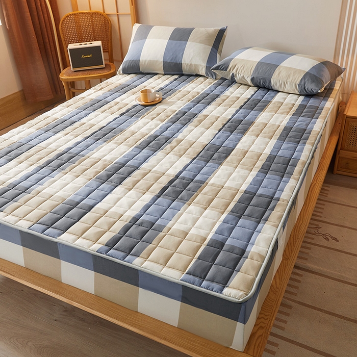 91家纺网 家纺一手货源 找家纺 胜权家纺 2024新款亲肤夹棉格子防水床笠 蓝大格