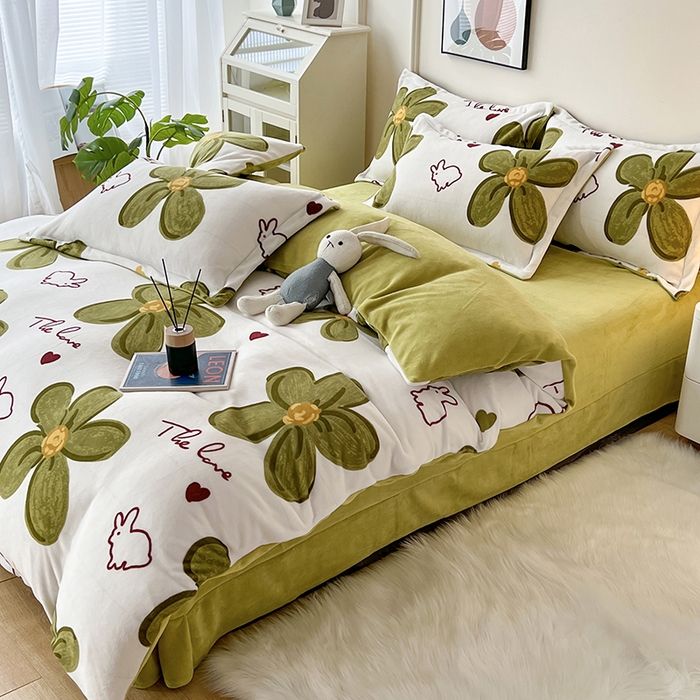 91家纺网 家纺一手货源 找家纺 富之航家纺 2023新款牛奶绒印花四件套 花间小兔