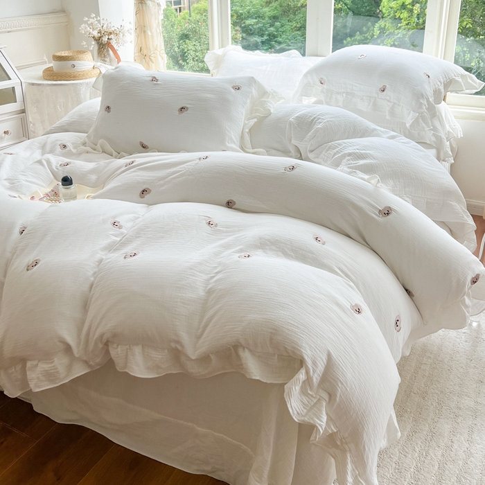 91家纺网 家纺一手货源 找家纺 木楌家居 2024秋冬全棉皱皱纱荷叶边刺绣工艺款四件套 米诺