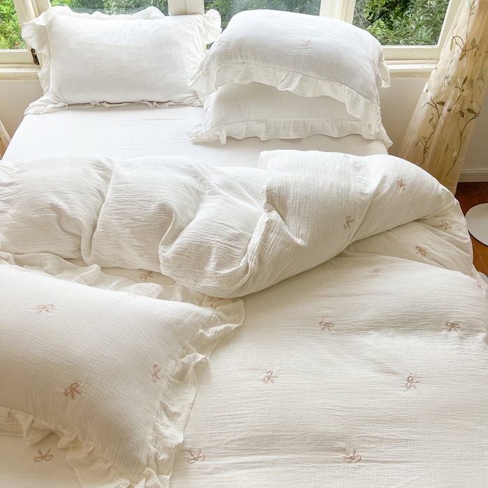 91家纺网 家纺一手货源 找家纺 木楌家居 2024秋冬全棉皱皱纱荷叶边刺绣工艺款四件套 知梦