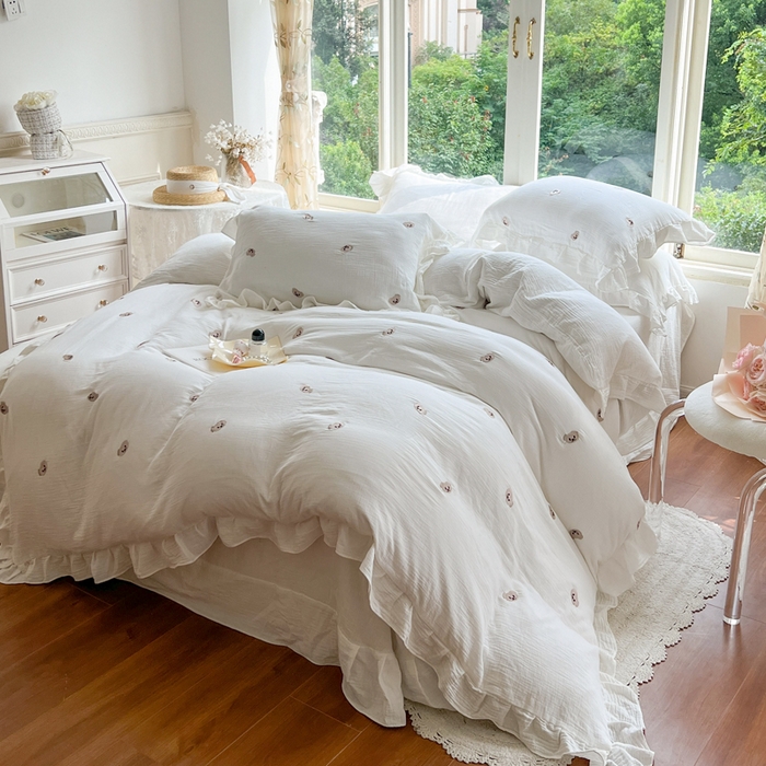 91家纺网 家纺一手货源 找家纺 木楌家居 2024秋冬全棉皱皱纱荷叶边刺绣工艺款四件套 米诺