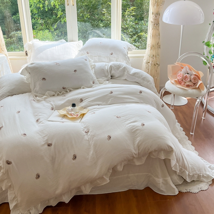 91家纺网 家纺一手货源 找家纺 木楌家居 2024秋冬全棉皱皱纱荷叶边刺绣工艺款四件套 米诺