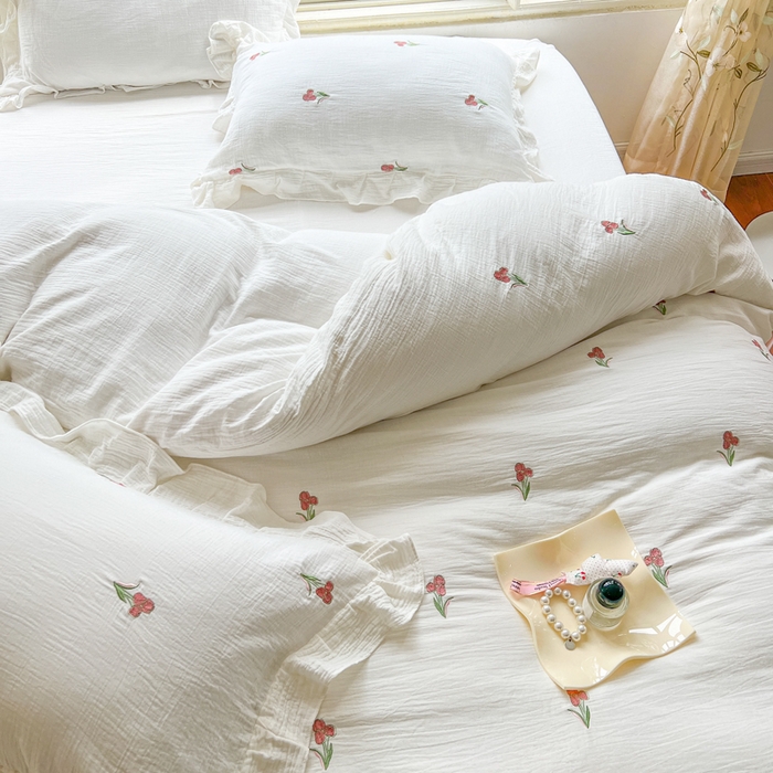 91家纺网 家纺一手货源 找家纺 木楌家居 2024秋冬全棉皱皱纱荷叶边刺绣工艺款四件套 伊人