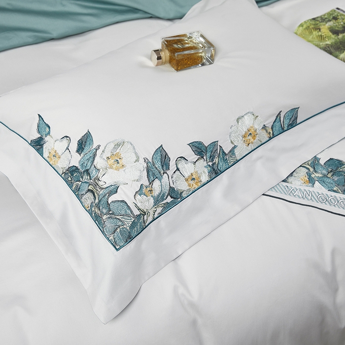 91家纺网 家纺一手货源 找家纺 爱情故事 2025新款100支新疆长绒棉刺绣四件套 春韵（白）