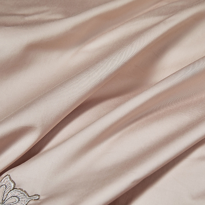 91家纺网 家纺一手货源 找家纺 爱情故事 2025新款100支新疆长绒棉刺绣四件套 蝶恋花（粉玉）