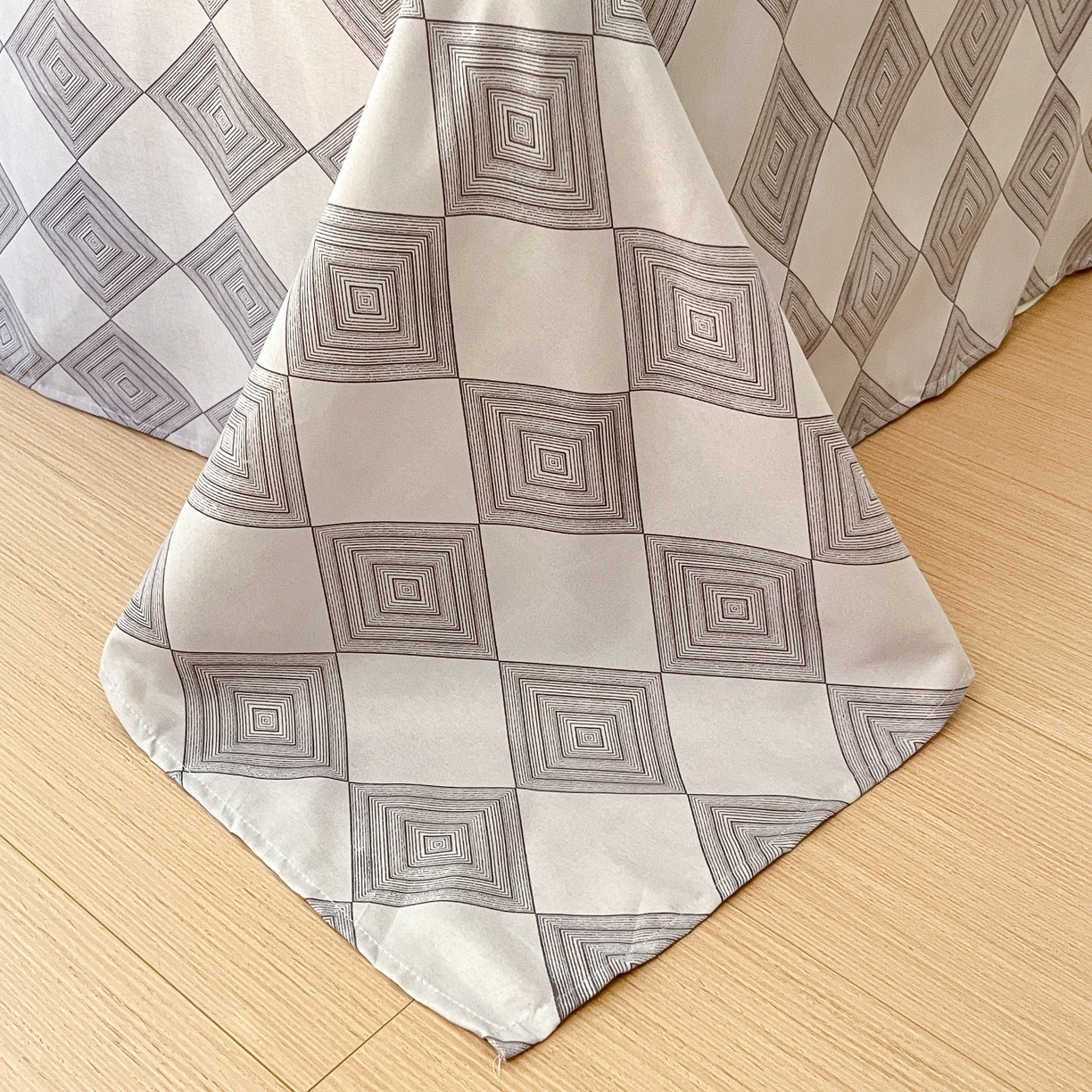 91家纺网 家纺一手货源 找家纺 典雅家纺 爆款新花色印花植物羊绒四件套磨毛四件套学生季派斯特