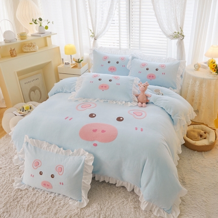 91家纺网 家纺一手货源 找家纺 （总）泉欣家纺2024网红牛奶绒卡通毛巾绣粉猪猪系列四件套（专版花型）