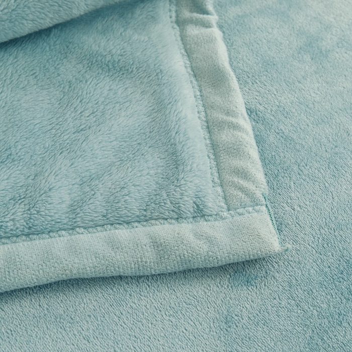 91家纺网 家纺一手货源 找家纺 雅萱家纺 2023新款加厚牛奶绒多功能纯色毛毯 百合绿