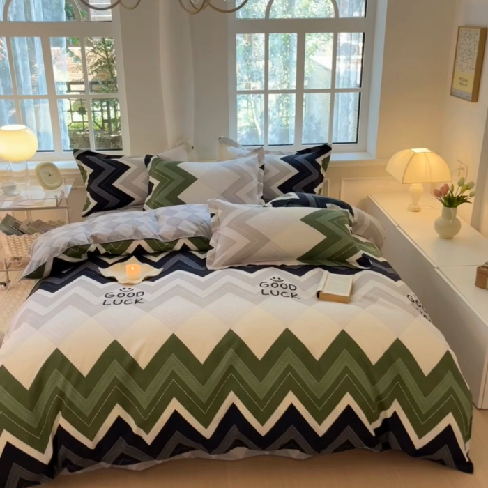 91家纺网 家纺一手货源 找家纺 典雅家纺 爆款新花色印花植物羊绒四件套磨毛四件套学生季派斯特