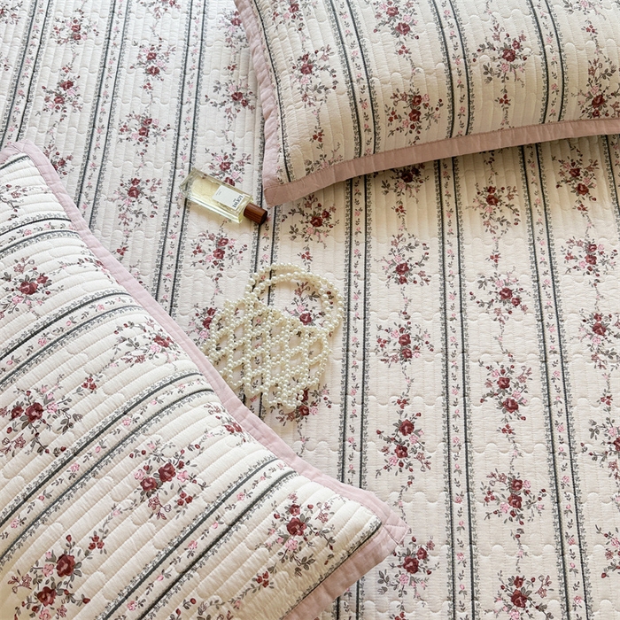 91家纺网 家纺一手货源 找家纺 美优兰 2023新款双面全棉水洗床盖 悦薇