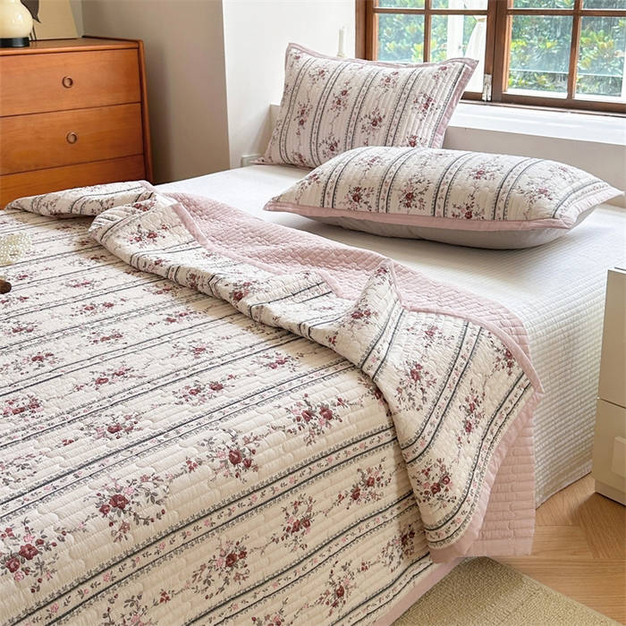 91家纺网 家纺一手货源 找家纺 美优兰 2023新款双面全棉水洗床盖 悦薇