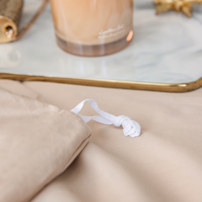 91家纺网 家纺一手货源 找家纺 丝幔 2025新款60S长绒棉埋绳全棉四件套系列 香槟金