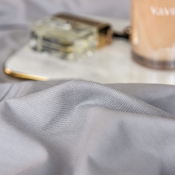 91家纺网 家纺一手货源 找家纺 丝幔 2025新款60S长绒棉埋绳全棉四件套系列 绅士灰