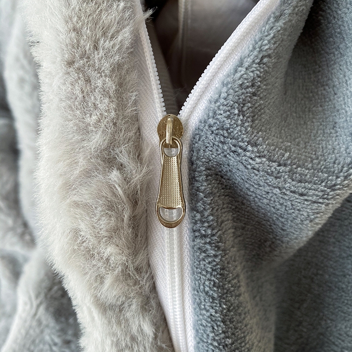 91家纺网 家纺一手货源 找家纺 2025新款小米兔泡泡兔绒保暖四件套 米兔灰