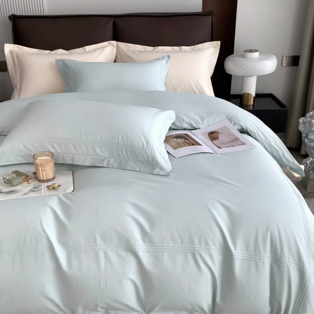 91家纺网 家纺一手货源 找家纺 丝幔 2025新款60S长绒棉埋绳全棉四件套系列 飘蓝