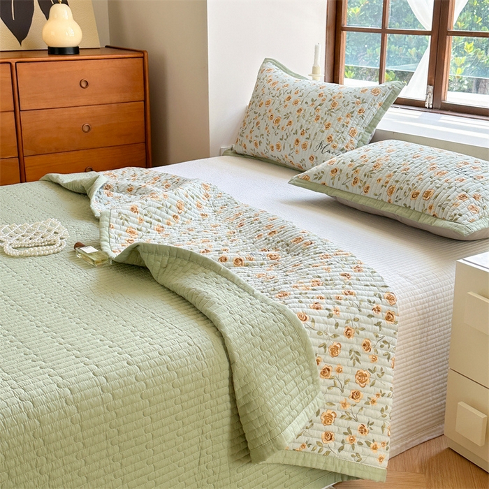 91家纺网 家纺一手货源 找家纺 美优兰 2023新款双面全棉水洗床盖 花屿