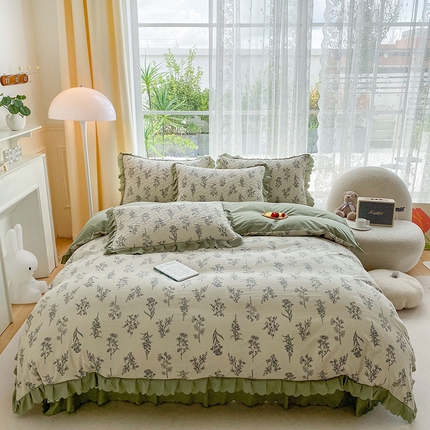 91家纺网 家纺一手货源 找家纺 （总）艺慕 2025款双层蕾丝大花边床盖