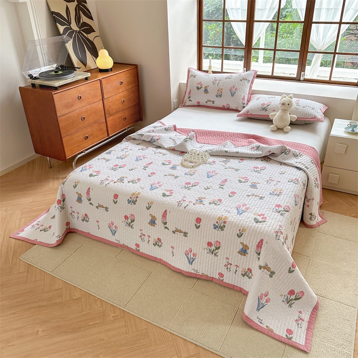 91家纺网 家纺一手货源 找家纺 美优兰 2023新款双面全棉水洗床盖 郁金香