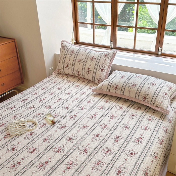 91家纺网 家纺一手货源 找家纺 美优兰 2023新款双面全棉水洗床盖 悦薇