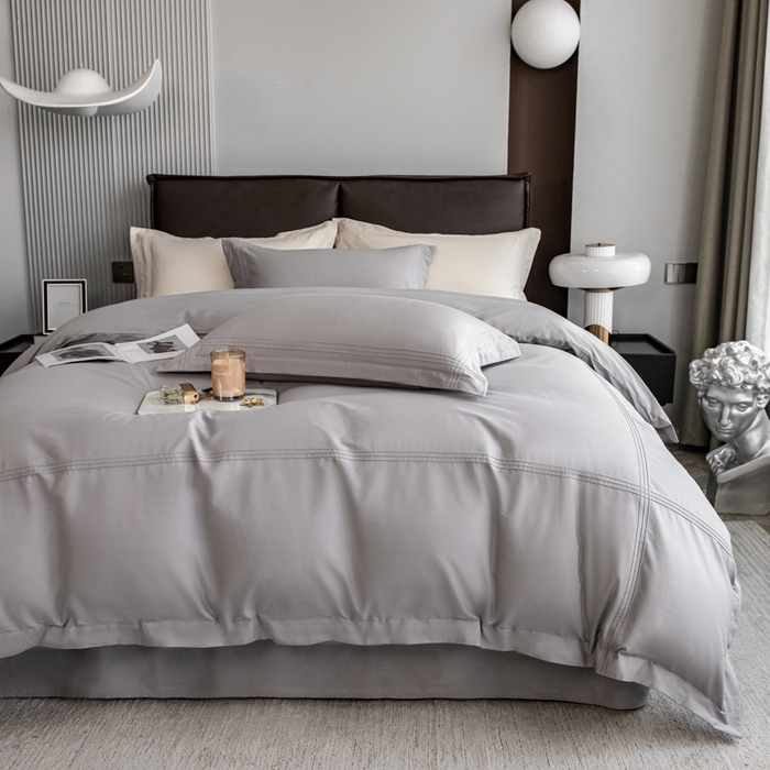 91家纺网 家纺一手货源 找家纺 丝幔 2025新款60S长绒棉埋绳全棉四件套系列 绅士灰