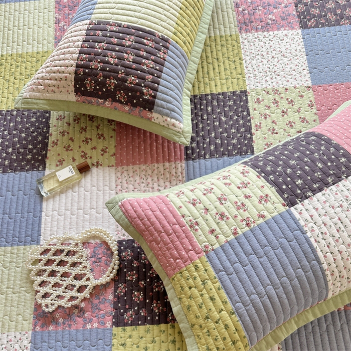 91家纺网 家纺一手货源 找家纺 美优兰 2023新款双面全棉水洗床盖 格桑花