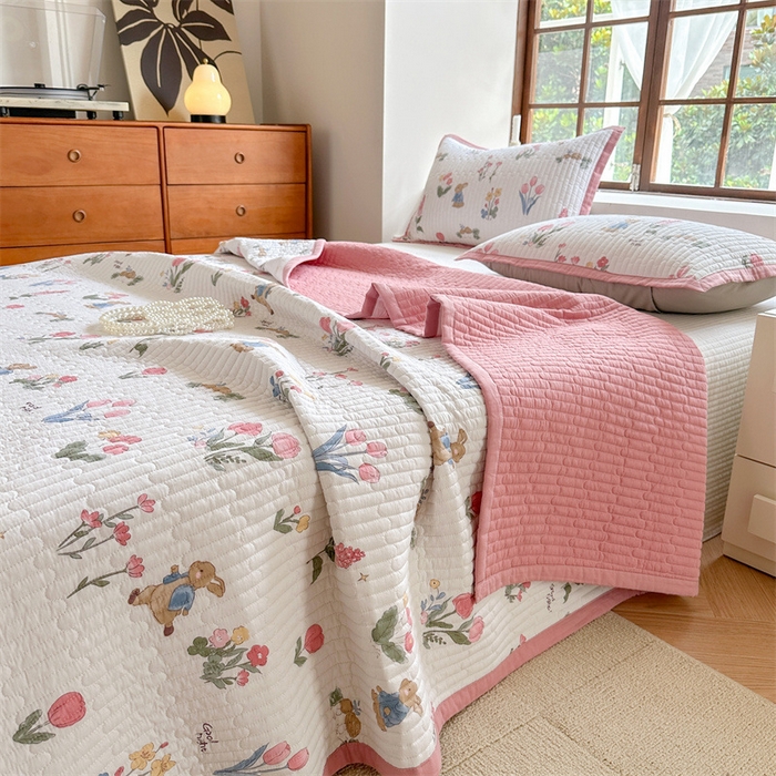 91家纺网 家纺一手货源 找家纺 美优兰 2023新款双面全棉水洗床盖 郁金香