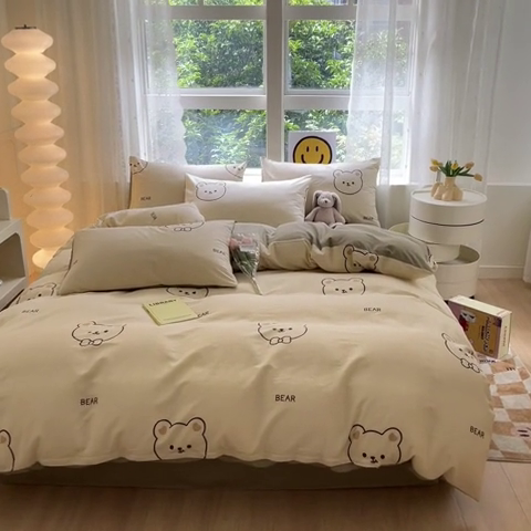 91家纺网 家纺一手货源 找家纺 集布 2023新款12868全棉喷气印花四件套 绅士熊