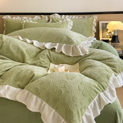 91家纺网 家纺一手货源 找家纺 （总）金牛座 韩版雕花牛奶绒四件套