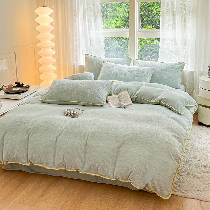 91家纺网 家纺一手货源 找家纺 金爱家 2023新款半消光牛奶绒立体雕花牛奶绒四件套 迷你兔-晴空兰