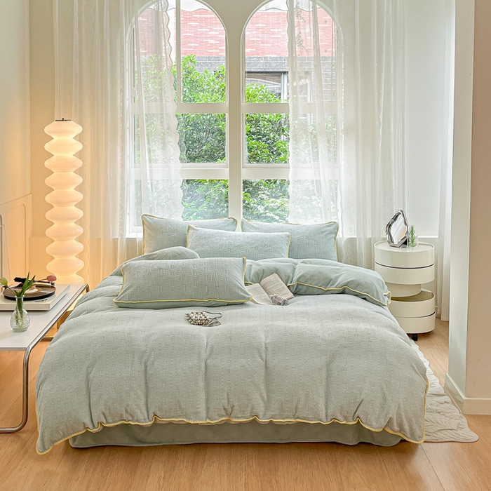 91家纺网 家纺一手货源 找家纺 金爱家 2023新款半消光牛奶绒立体雕花牛奶绒四件套 迷你兔-晴空兰