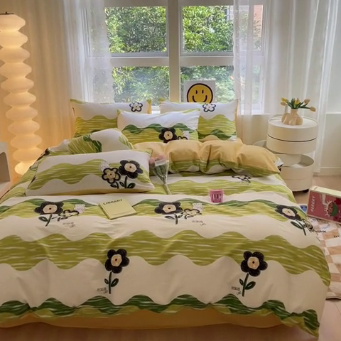 91家纺网 家纺一手货源 找家纺 集布 2023新款12868全棉喷气印花四件套 彼岸花