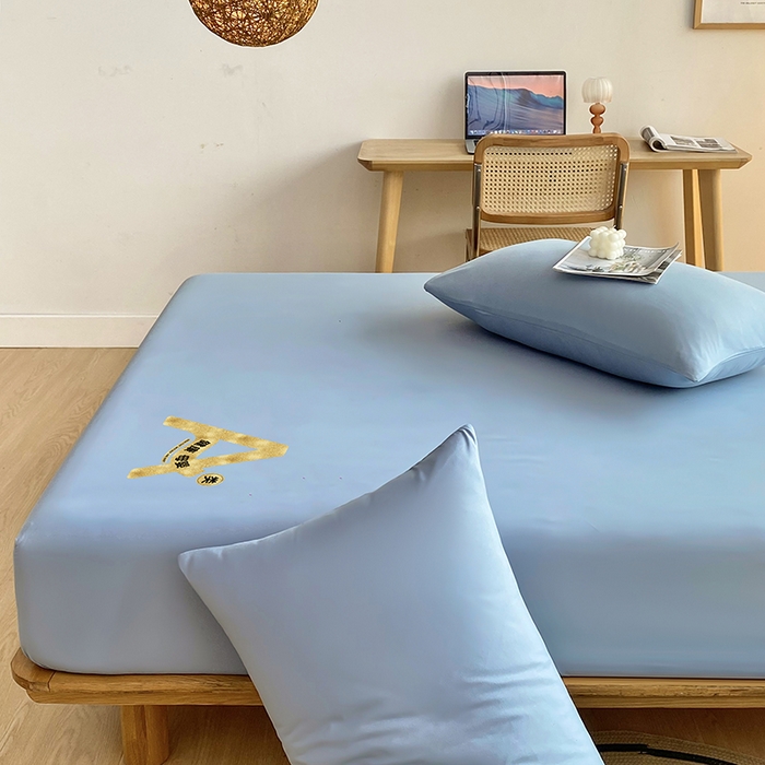 91家纺网 家纺一手货源 找家纺 家贝爱 2023新款纯色水洗棉床笠印字款 A＋极简蓝