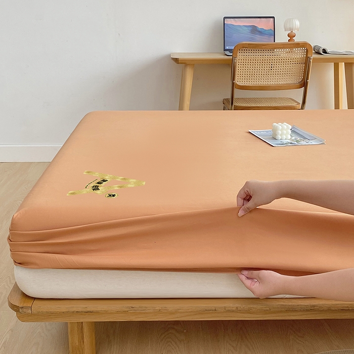 91家纺网 家纺一手货源 找家纺 家贝爱 2023新款纯色水洗棉床笠印字款 A＋桔色