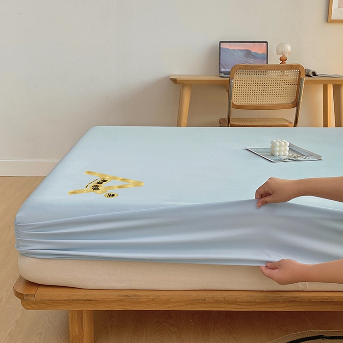 91家纺网 家纺一手货源 找家纺 家贝爱 2023新款纯色水洗棉床笠印字款 A＋浅石兰