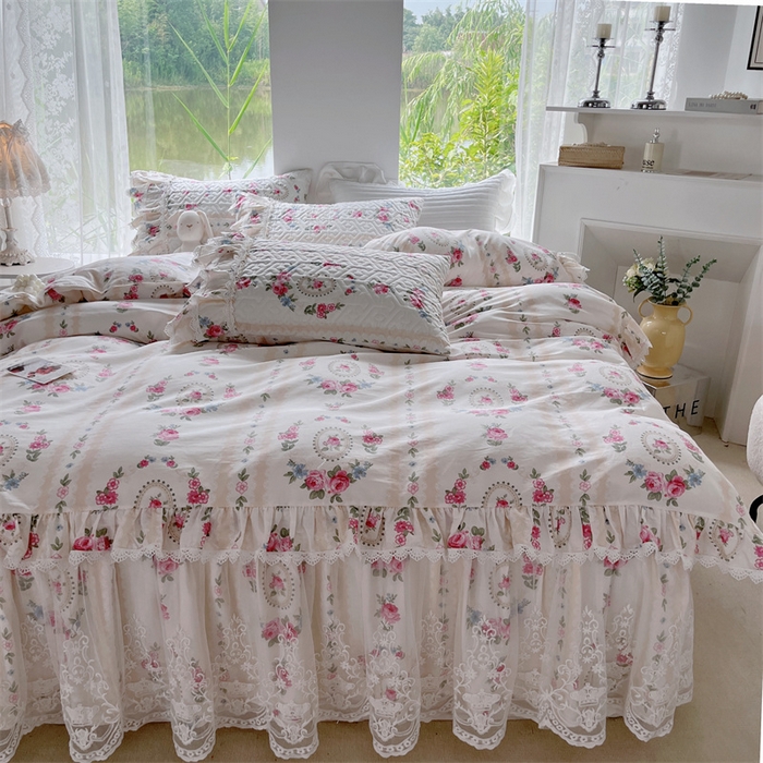 91家纺网 家纺一手货源 找家纺 胜权家纺 2024新款13372全棉夹棉宫廷风皇冠蕾丝床裙 花镜