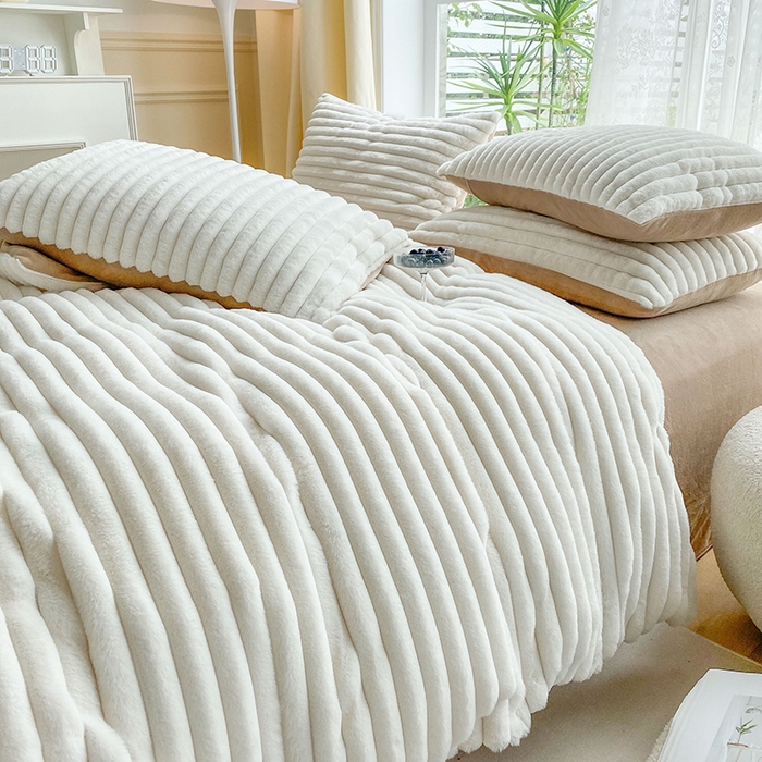 91家纺网 家纺一手货源 找家纺 （总）绒世界 2024新款兔兔绒牛奶绒四件套