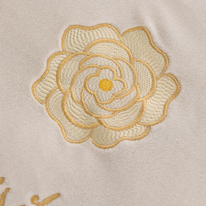 91家纺网 家纺一手货源 找家纺 氧家 2025款韩版纯色双层花边加厚牛奶绒四件套  素颜-高雅白