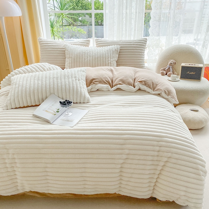 91家纺网 家纺一手货源 找家纺 （总）绒世界 2024新款兔兔绒牛奶绒四件套