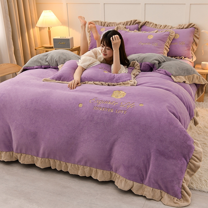 91家纺网 家纺一手货源 找家纺 氧家 2025款韩版纯色双层花边加厚牛奶绒四件套  素颜-熏韵紫