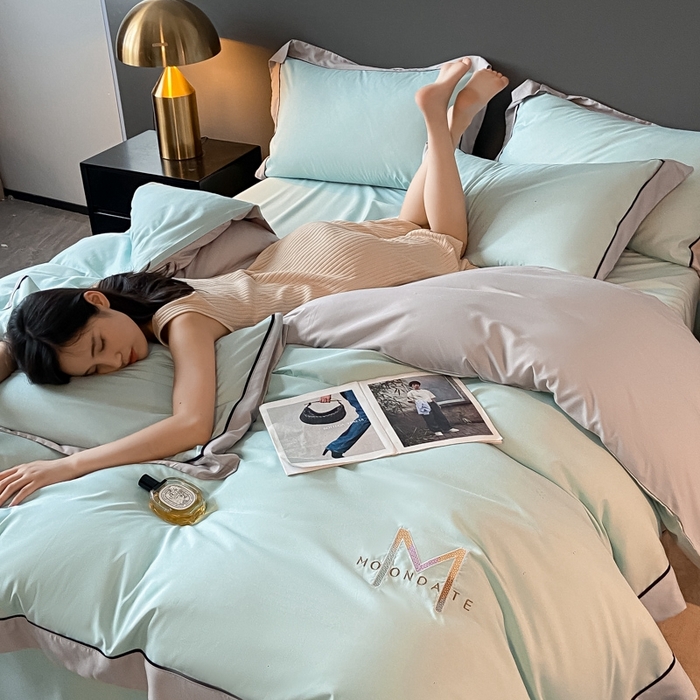 91家纺网 家纺一手货源 找家纺 遇见家居生活馆 2023新款亲肤棉磨毛刺绣四件套 玛利亚-梵星蓝